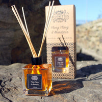 ESSENTIAL OIL REED DIFFUSER - PETITGRAIN & ROSEWOOD - 200ml - Made in England