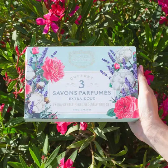 ENSEMBLE DE 3 SAVONS PARFUMÉS. 3x100g. MADE IN FRANCE - Parfait pour offrir