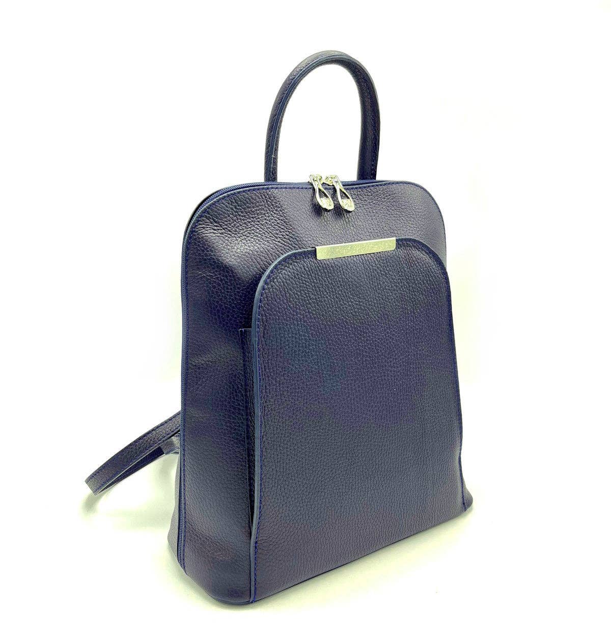 OLÍVIA GENUINE LEATHER BACKPACK FOR WOMEN. MADE IN ITALY