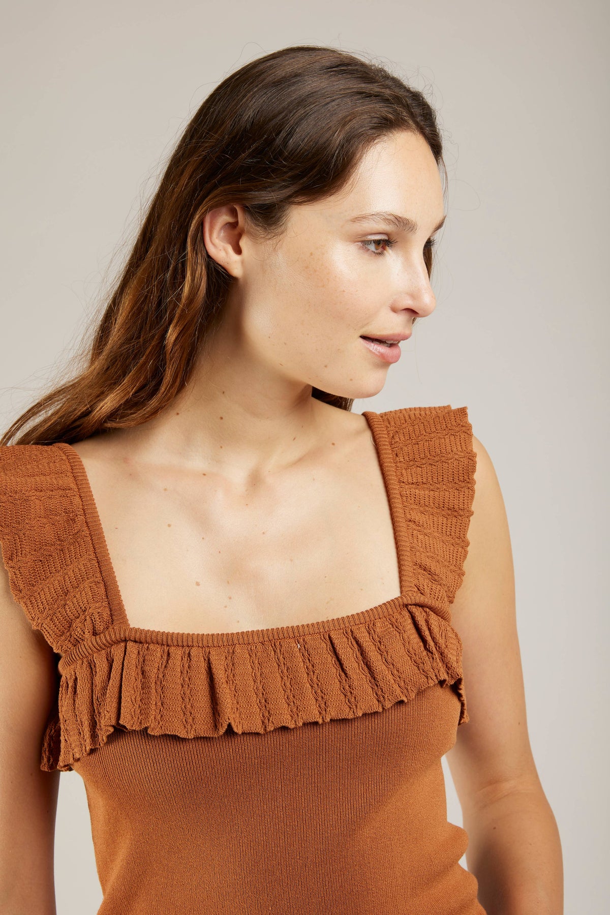 TOP BABADOS - CAMEL Chandail en maille de dentelle et volants