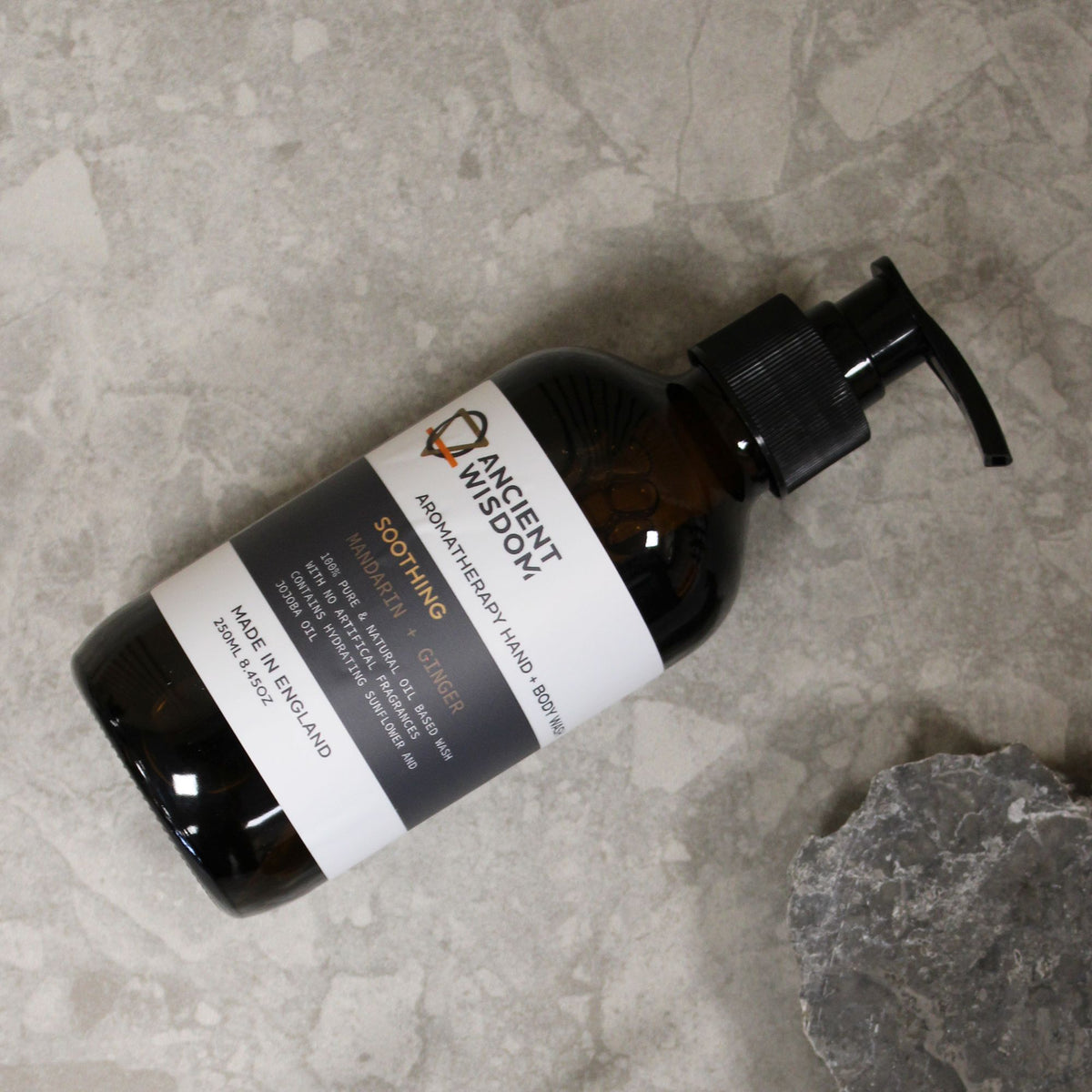 GEL DOUCHE MAINS ET CORPS - Mandarine, Ylang & Patchouli 250ml - Fabriqué en Angleterre