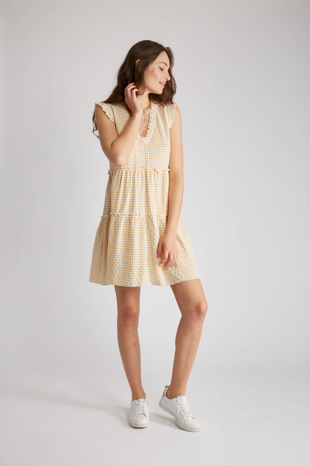 ROBE COURTE SANS MANCHES À CARREAUX VICHY OLIVE