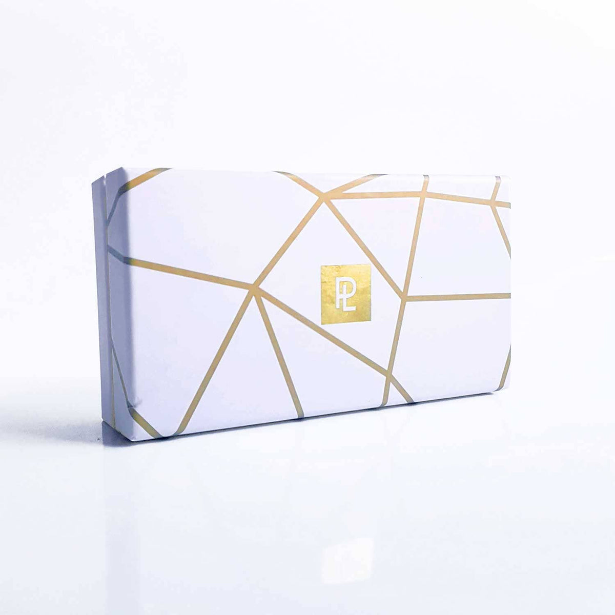 PORTO LUSO SOAP BAR BOX 03 Andorinhas SOAP BARS. Citrus Verbena scent, delicate lather and relaxing aroma, rich in 100% pure vegetable olive oil, for a unique softness. Not tested on animals