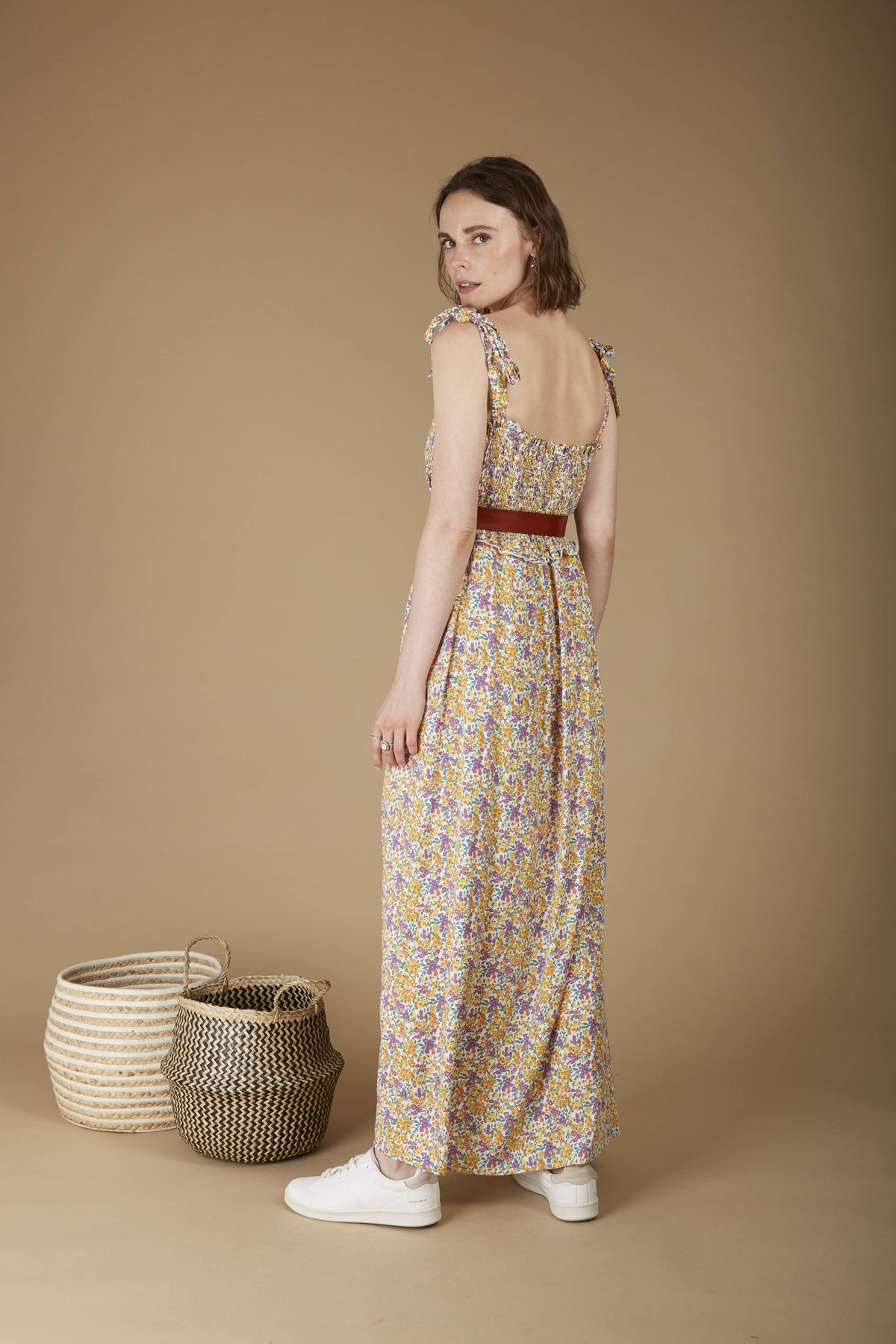 ROBE LONGUE ET FLUIDE EN VISCOSE À IMPRIMÉ FLEURI