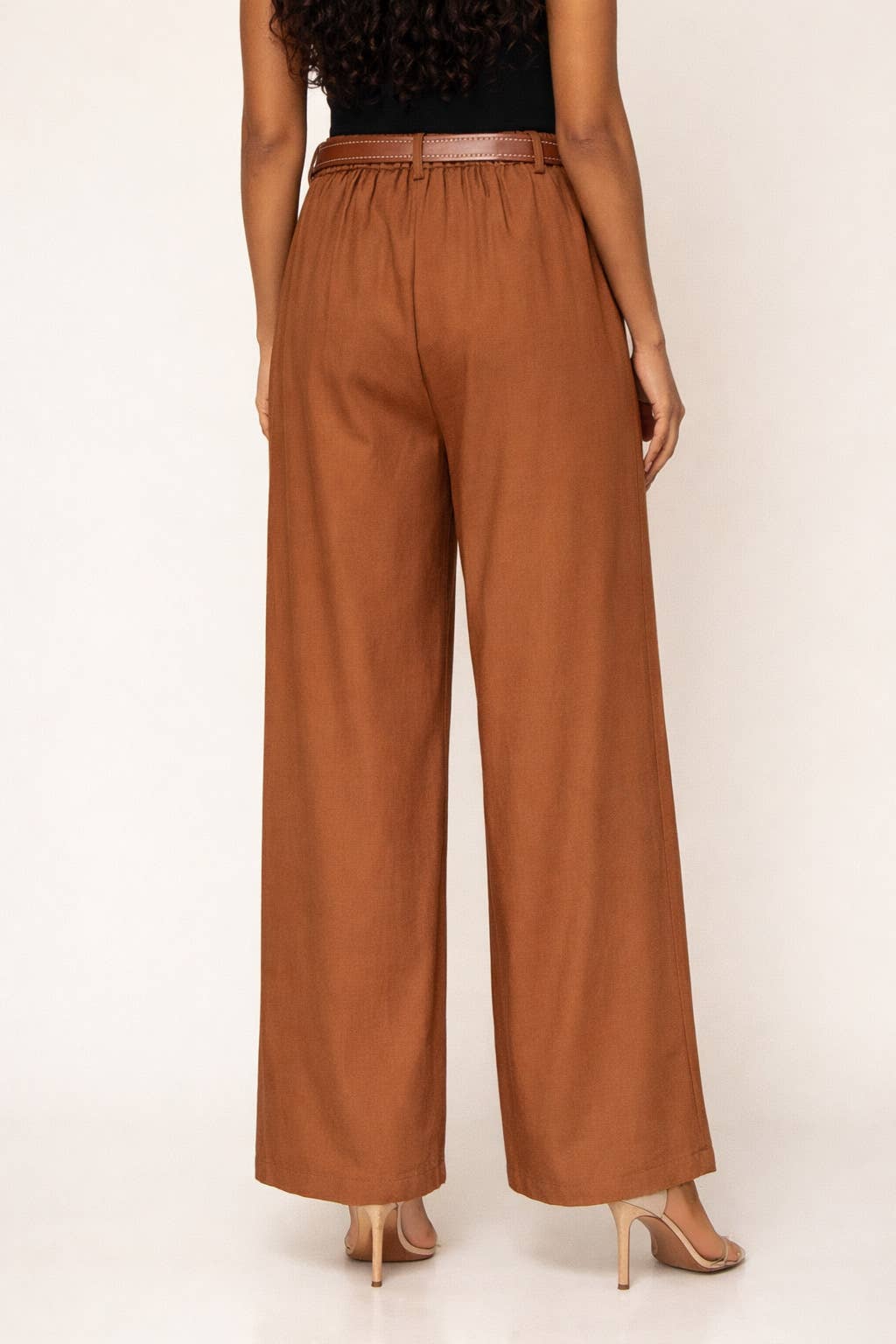 WIDE-LEG TROUSERS WITH ÉPURE FLOW BELT